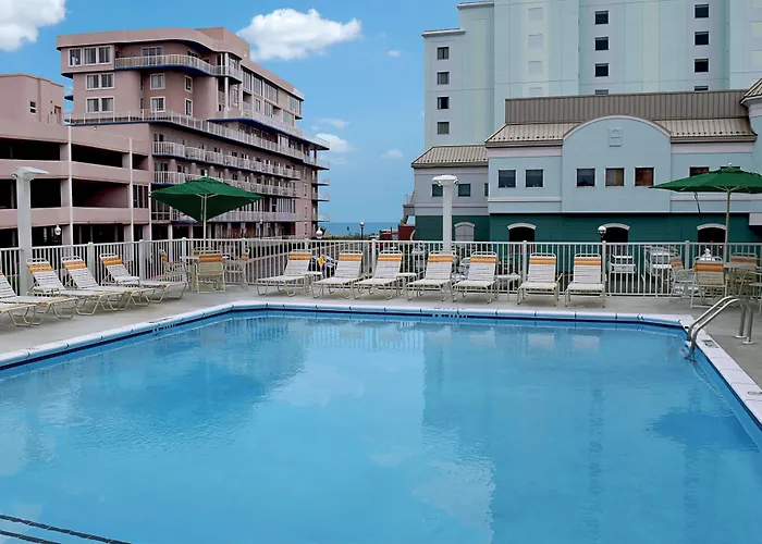 La Quinta By Wyndham Ocean